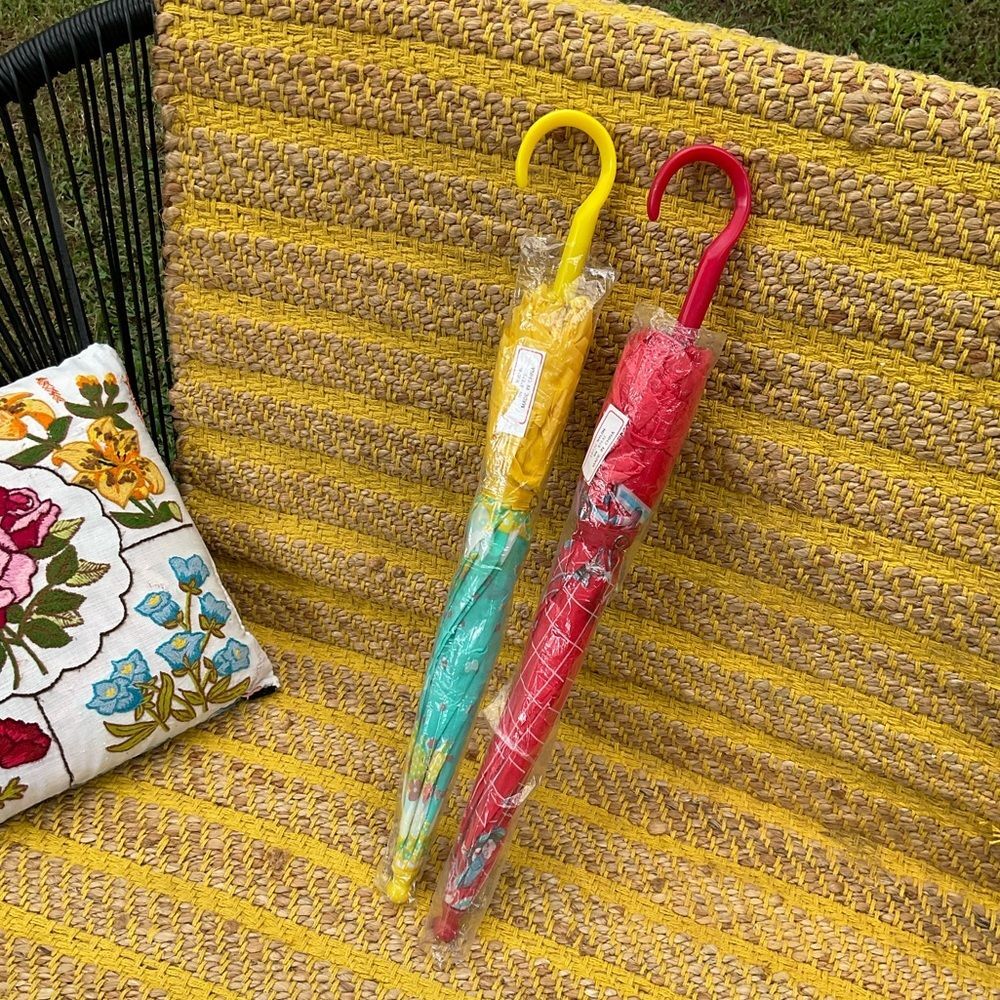 Vintage 1970's Girls' Children’s Kawaii Yellow Nylon Character Umbrella NEW - Picture 6 of 6